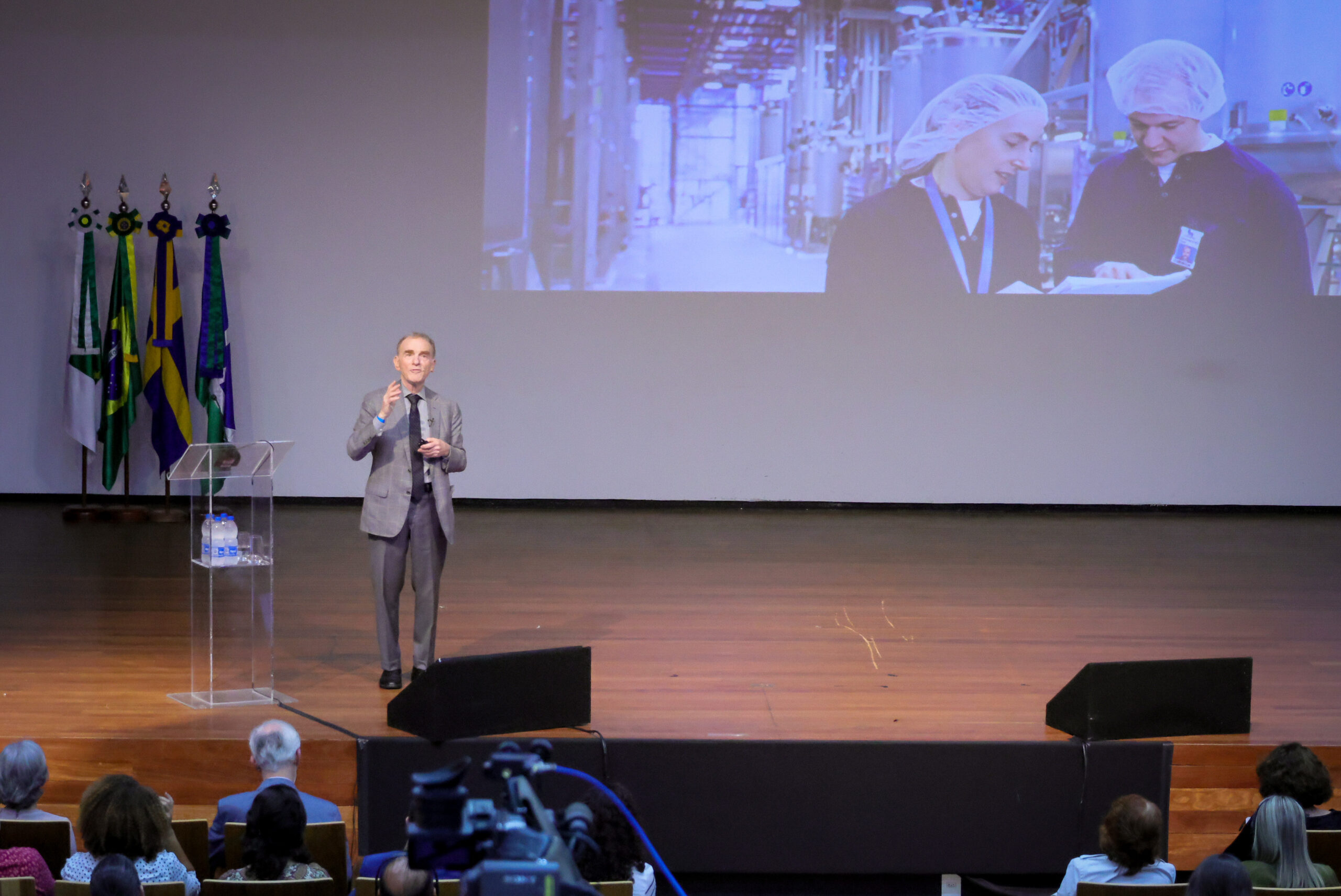 20241126_nobel-fisiologia-randy-schekman_betomonteiro 6
